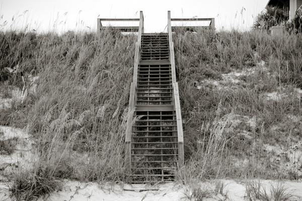 vacation photography, beach vacation, photo inspiration, beach steps, stairs to beach